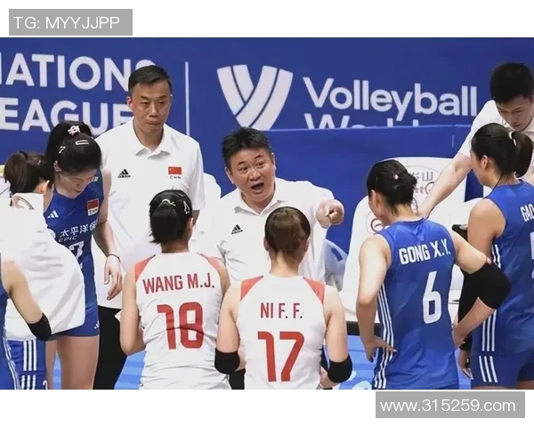 赛后分析:成都排球队与北京排球队的团队协作表现及其影响因素探讨 赛后分析:成都排球队与北京排球队的团队协作表现及其影响因素探讨